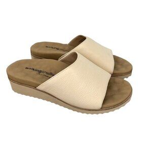 Walking Cradles Heston Women's Sandal 7.5 Wide